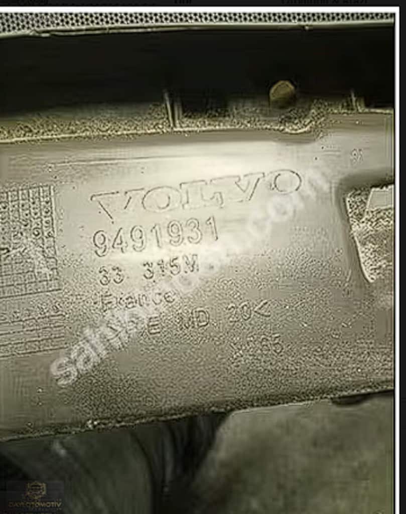 VOLVO S40 TORPİDO ÜST PARÇASI 9491931 - 3