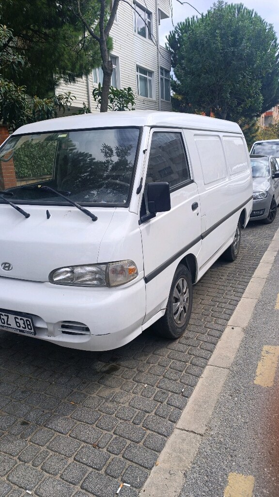 Hyundai H-100