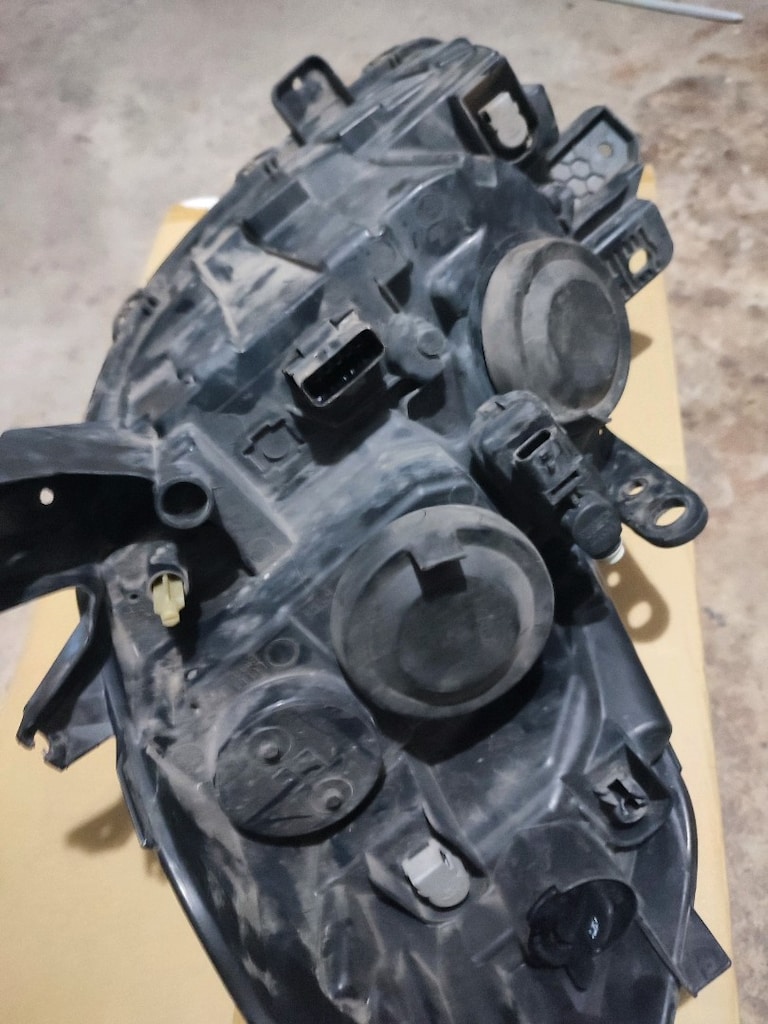 Renault Clio 3 SAĞ ÖN FAR (2011) - 5