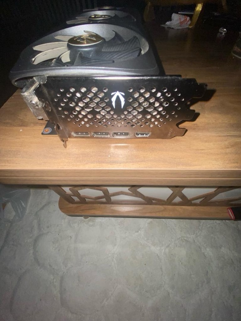 ZOTAC EKRAN KARTI - 10