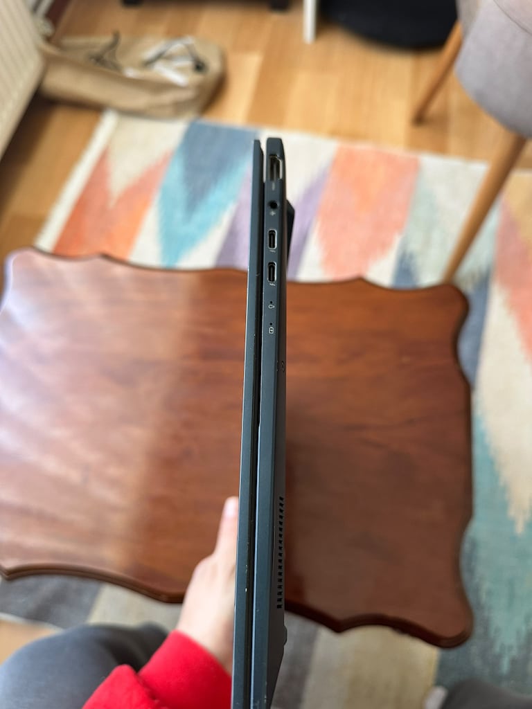 ASUS Zenbook 14 OLED Ultra 5 125H / 16 GB RAM / 512 GB SSD - 8