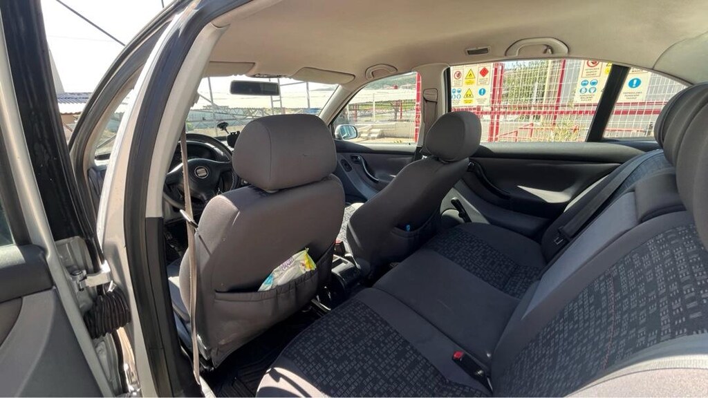 seat toledo 2001 model - 16