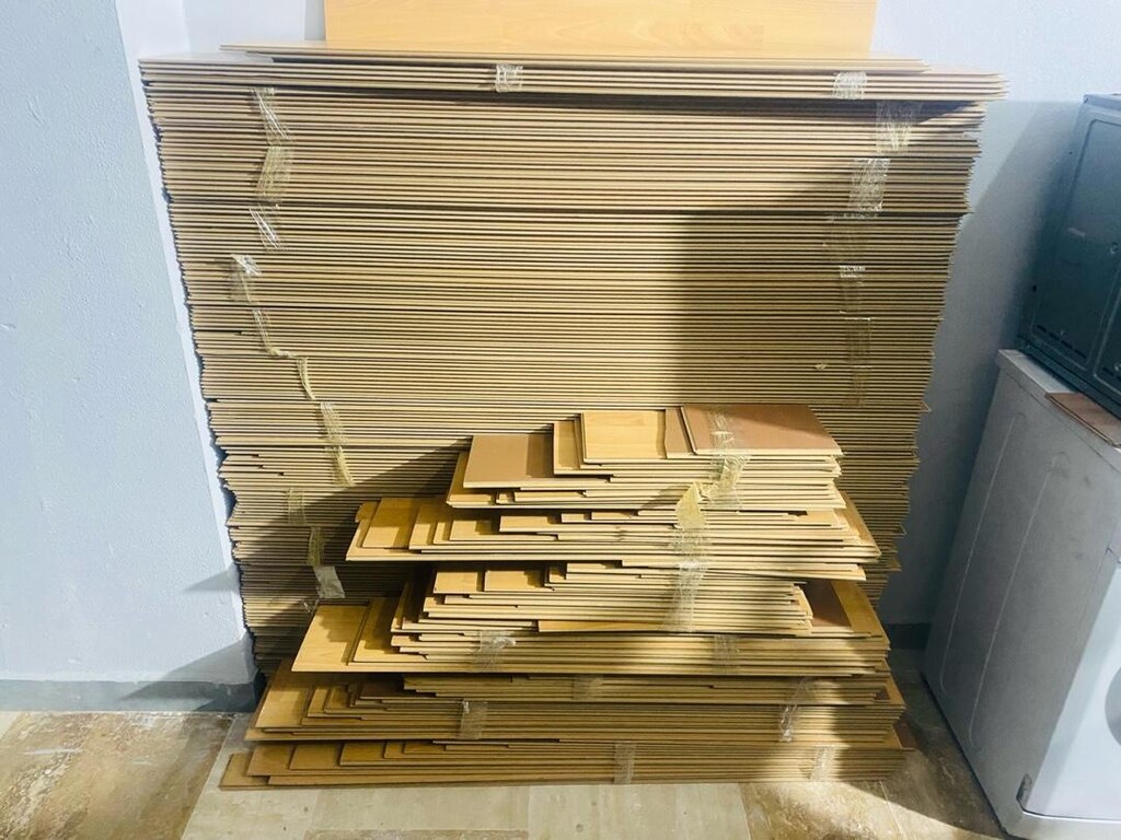LAMİNAT PARKE 8mm toplam 55m2 - 2