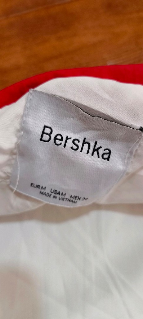 Bershka mevsimlik mont — görsel 15/16