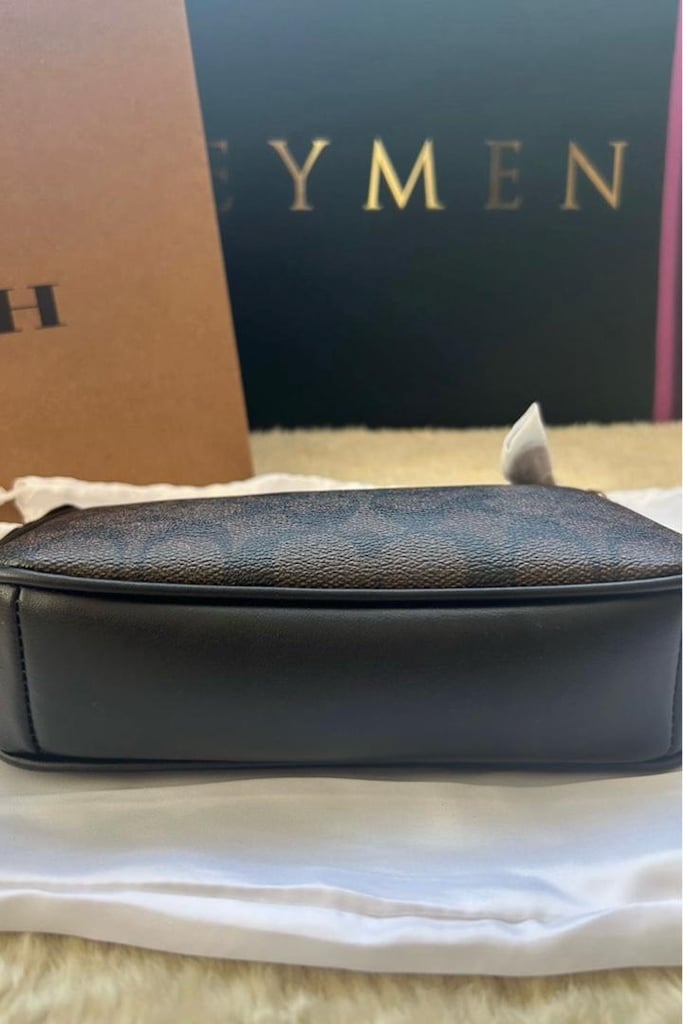 COACH Signature Handbag Nolita 19 - 6