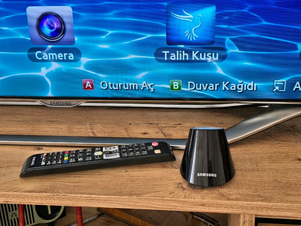 samsung UE55ES8000 wifi li - 3