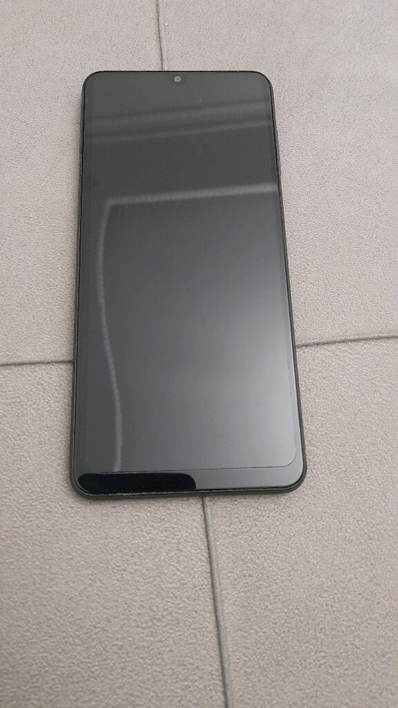 samsung galaxsi a 12 - 8