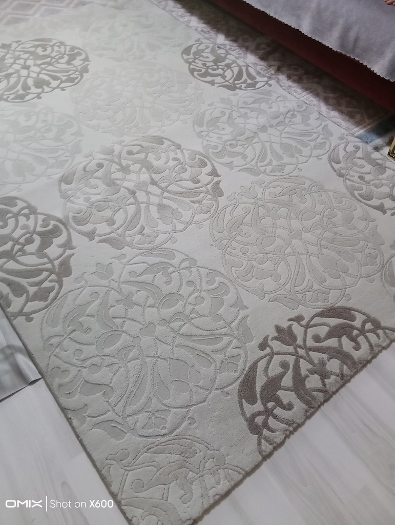 HALI SORUNSUZ 4 METRE - 2