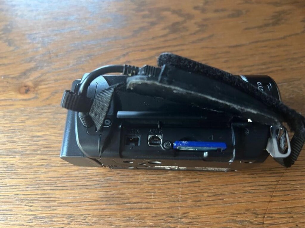 Sony HDR-CX190E Full HD Video Kamera - 5