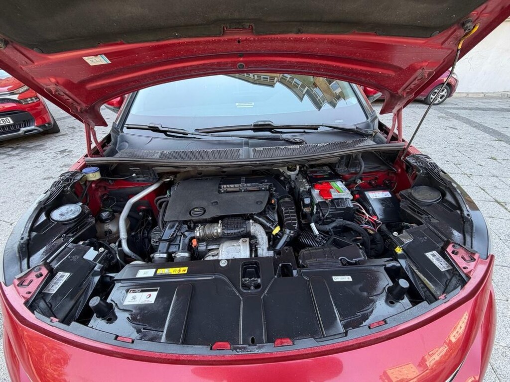 Değişensiz hasar kayıtsız otomatik 1.6 3008 - 12