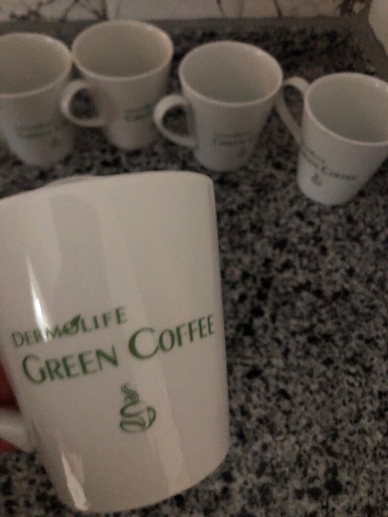 yedi adet porselen kupa bardak beş adeti aynı iki adet farklı model - 4