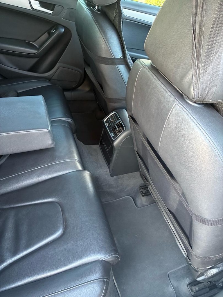 ilk sahibinden full servis bakımlı Audi A4, alıcıya fatura kesilecek - 10