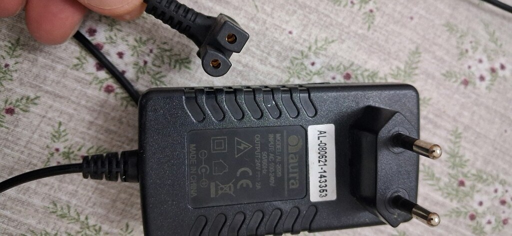 KTEC 12VOLT 2 AMPER ADAPTOR 250 - 4