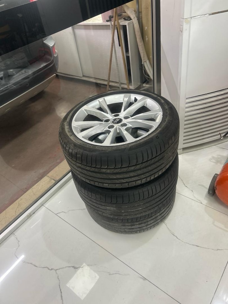 SIFIR AYARINDA YENİ KASA AUDİ A 3 17 İNÇ JANT VE LASTİK