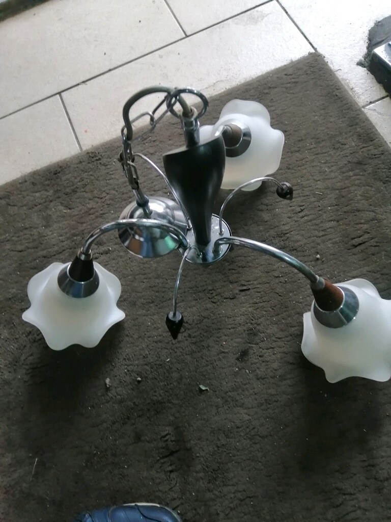 Üç kollu aydinlatma li - 2