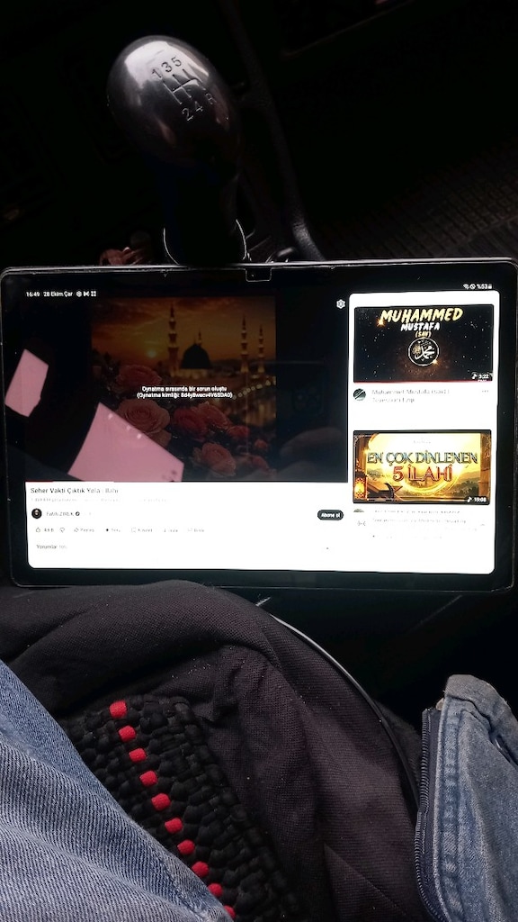 "Cihaz Samsung Galaxy Tab A7 10.4 inç modelidir. Sim kart takılan (LTE - 2