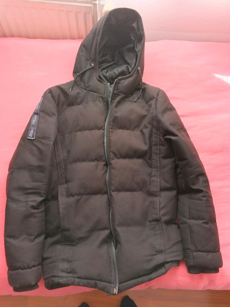 mont - 4