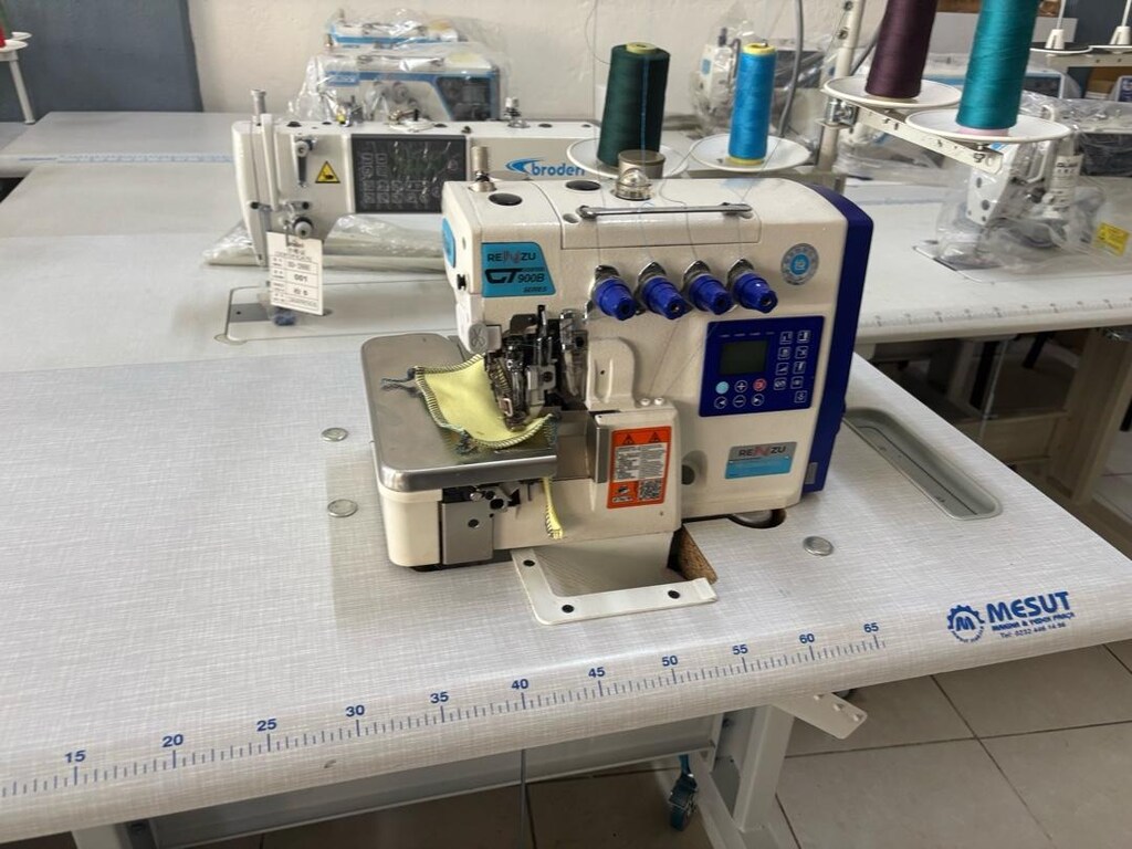 Renzu 4 iplik elektrikli iplik kesmeli overlok makinası - 3