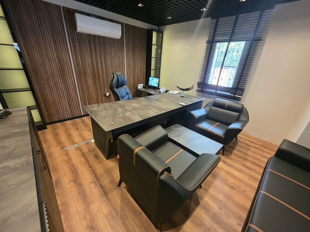Sıfır ofis koltuğu . Ses sistemli kablosuz şarjlı ofis çalışma masasi - 3