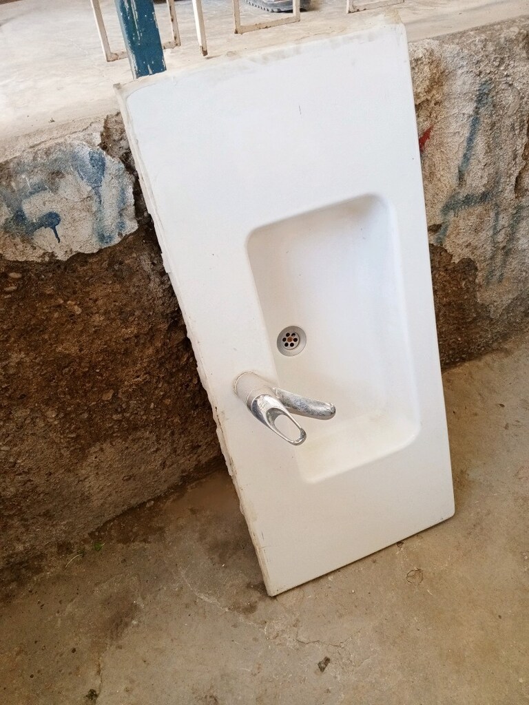 mermerit tezgah uzun 101 geniş 47 lavabo içi uzun 51 gen 27 sağlam - 3