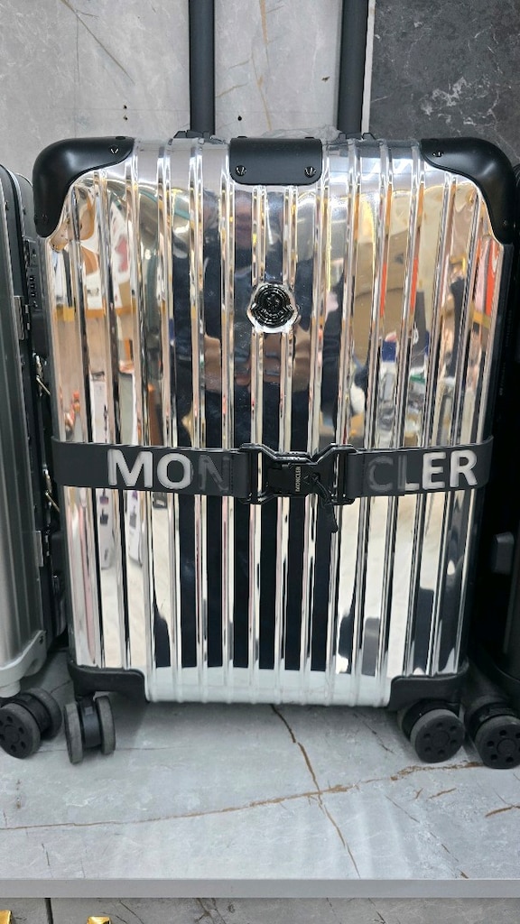Rimowa kabin valiz