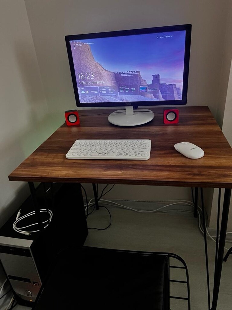 İ5 İşlemci 8GB RAM AOÇ Monitör 4 GB AMD Ekran Kartı - 2