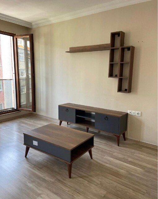 tv ünitesi ve orta sehpa