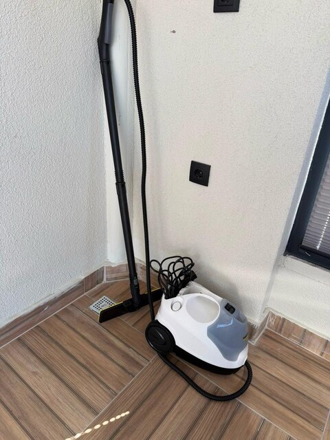 buharlı temizleyici sadece 1 kere kullanıldı