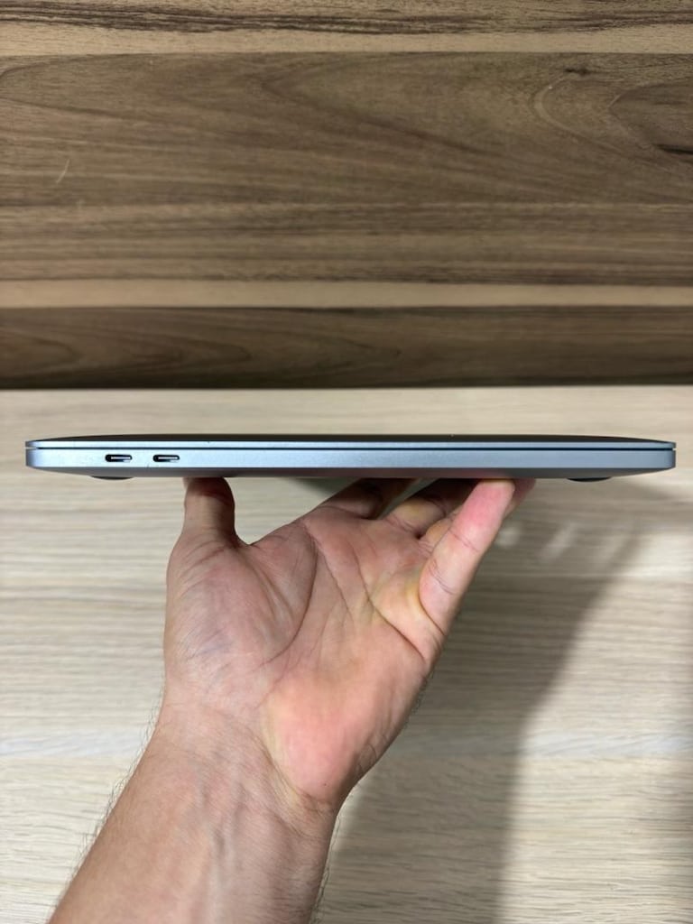 MacBook Pro / M1 / 13 inç / 8 GB Ram / 512 GB Ssd - 5