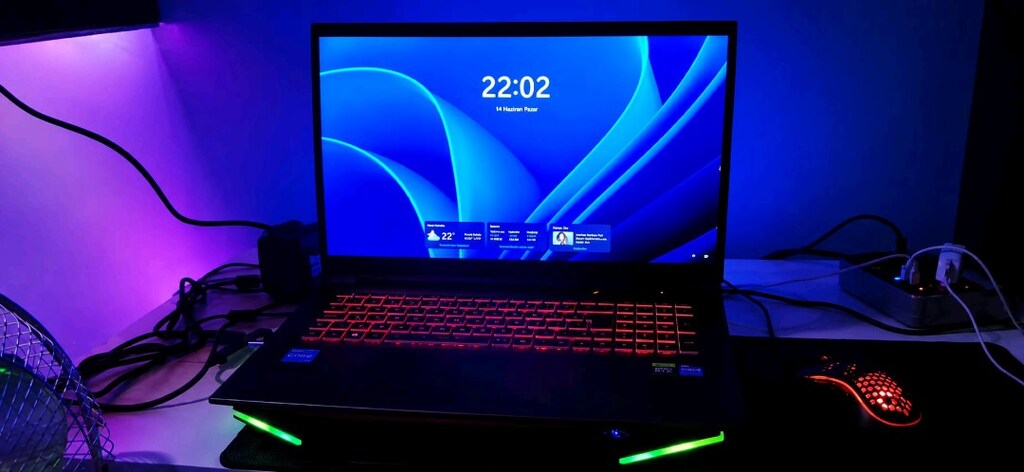Monster Tulpar T7 V20.6.2 4060 İ7 13. Nesil - 2