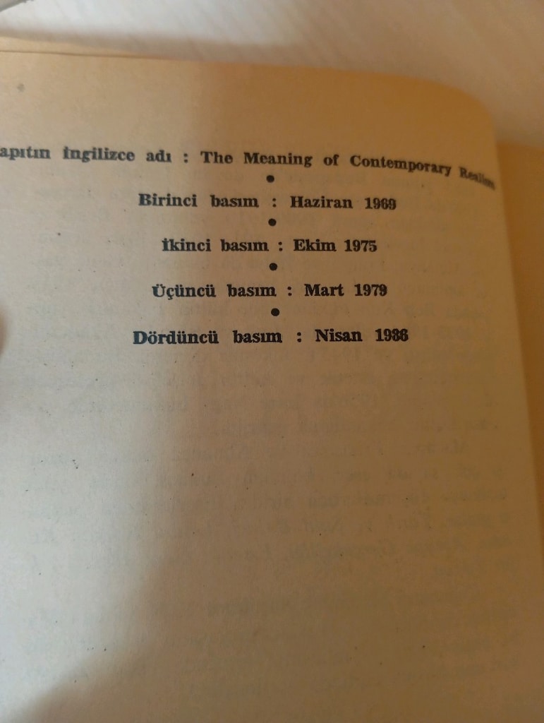 Çağdaş Gerçekçiliğin Anlamı Kitabı - 5