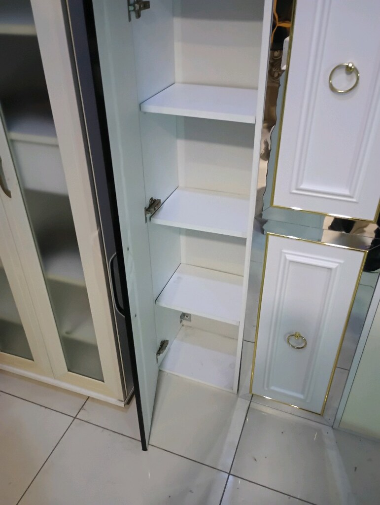 banyo dolabi havluluk - 2