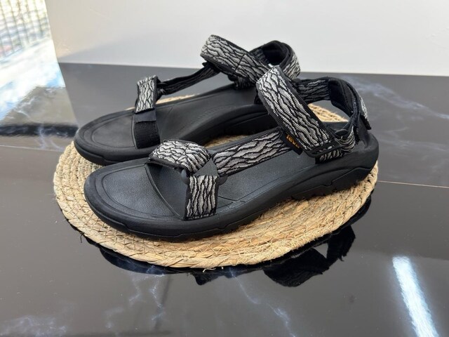 Orijinal TEVA SANDALET 40 numara