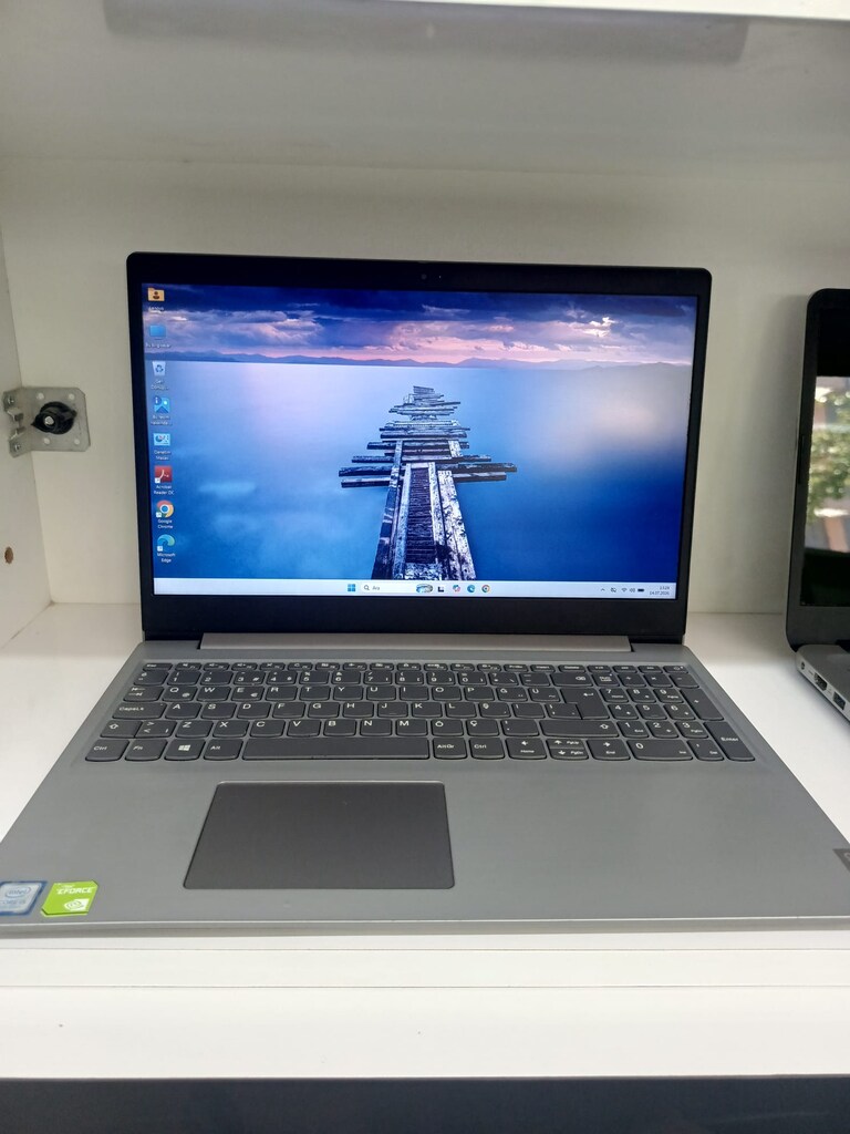 LENOVO İ5 8265U İŞLEMCİ 15.6" İNÇ + 2GB EKRAN KARTI + 8GB RAM LAPTOP - 11