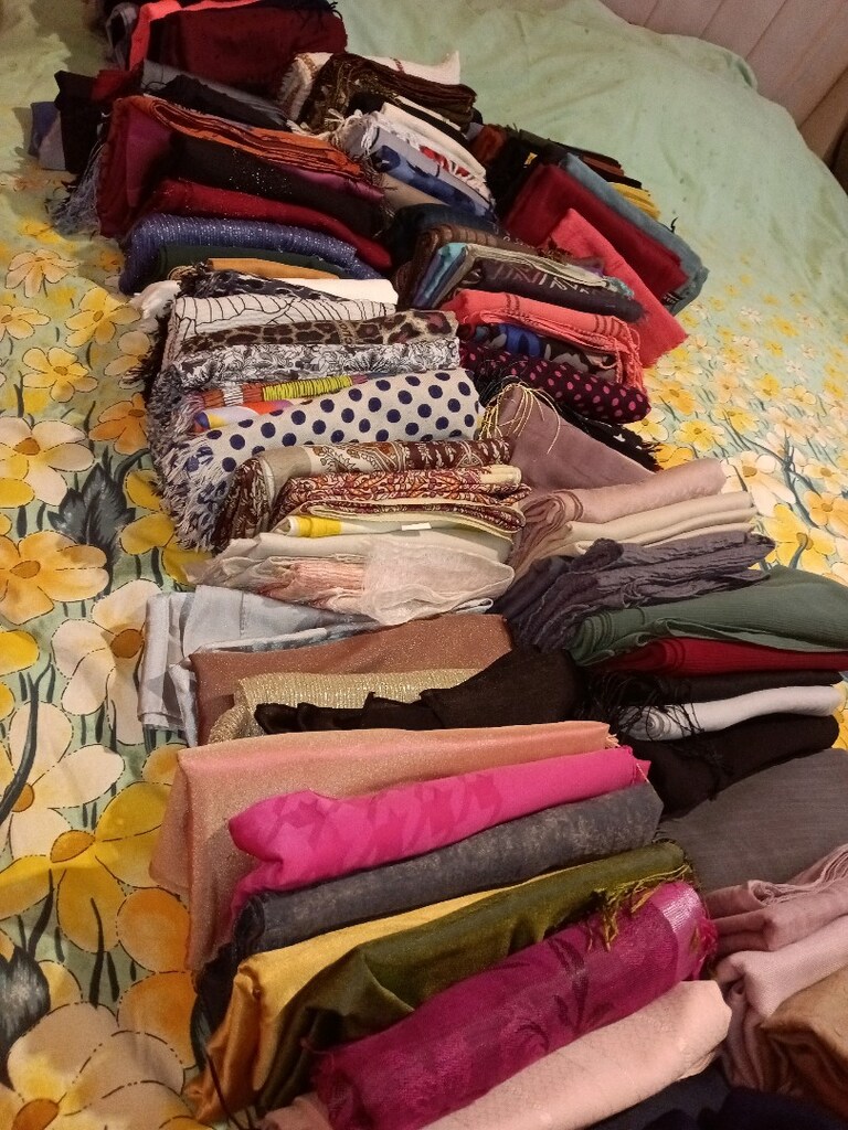 her renk çeşit ve marka kadın şalları baş örtüleri - 3