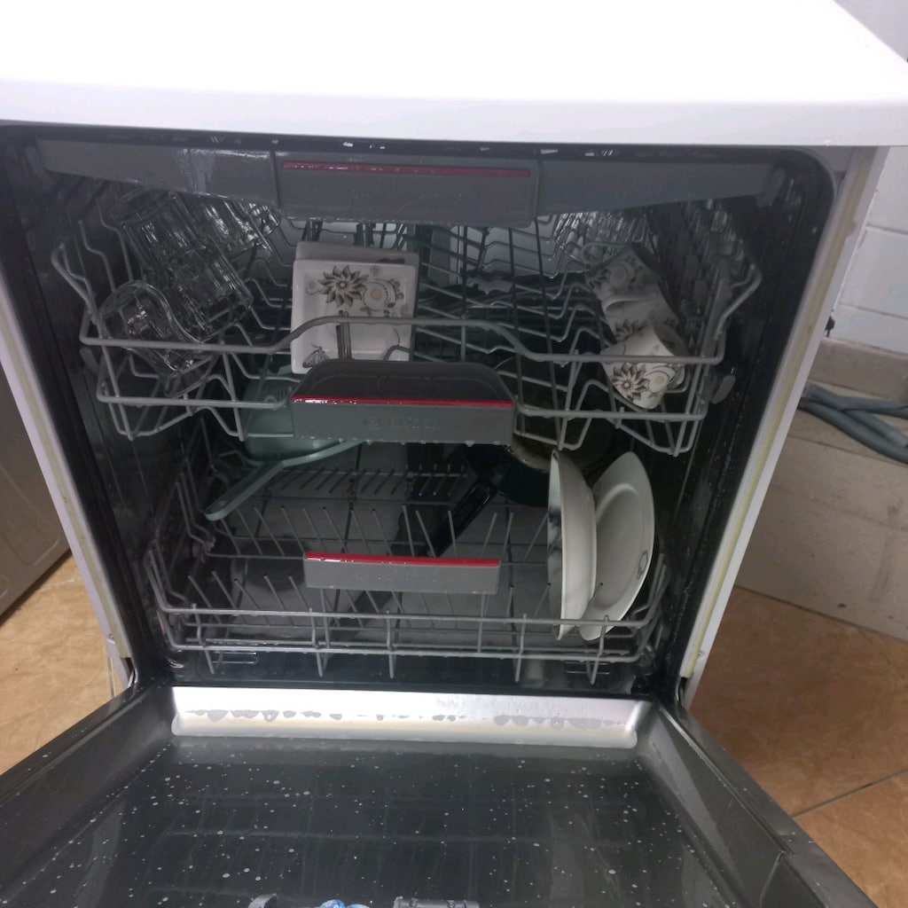 Sıfırdan Farksız 8 Programlı Bosch Bulaşık Makinesi! - 4