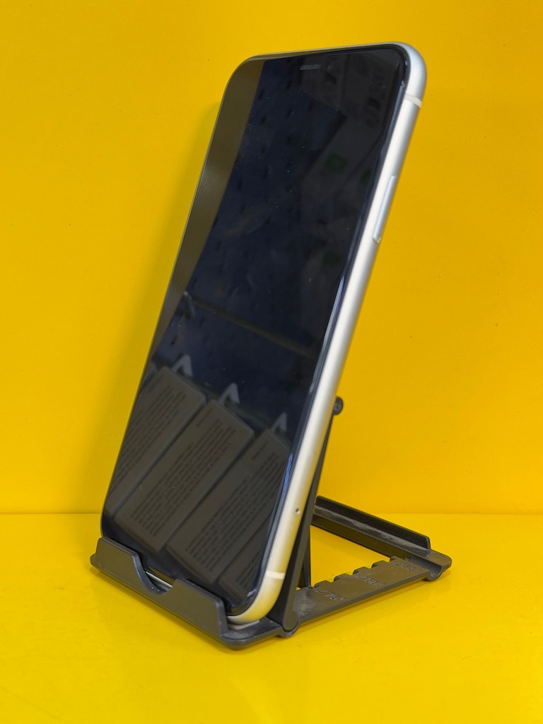 iPHONE 11 128 GB BEYAZ HATASIZ - 3