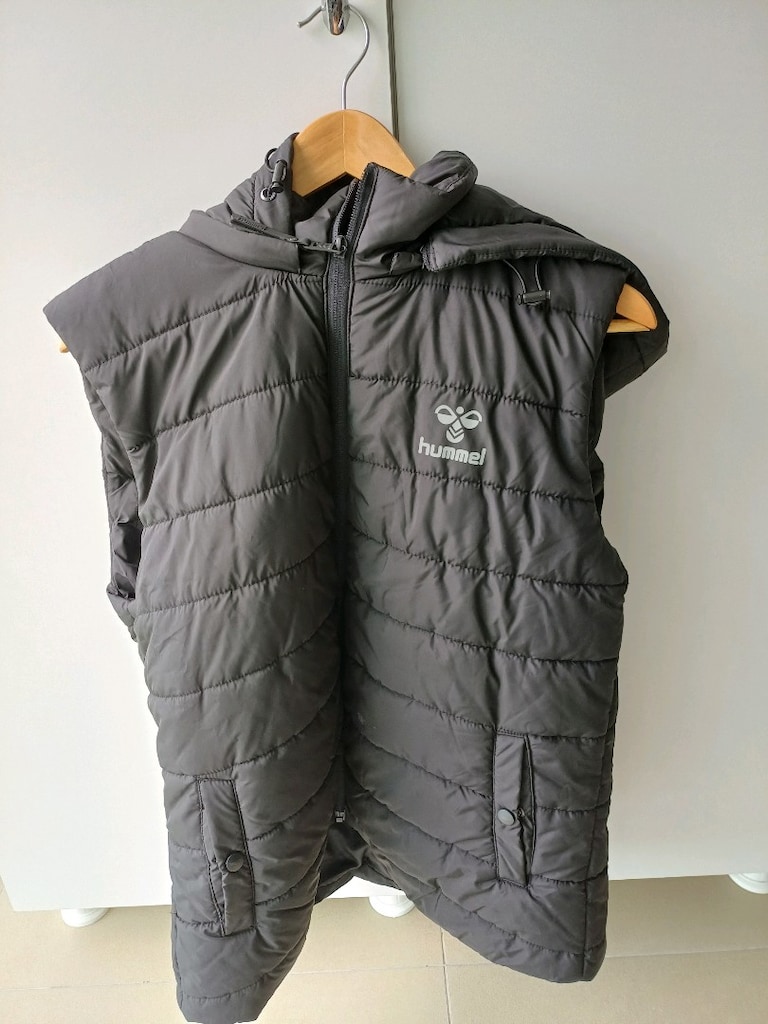 hummel yelek