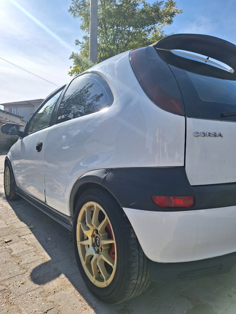 CORSA 1.7 DTI HYBRID TURBO - 8