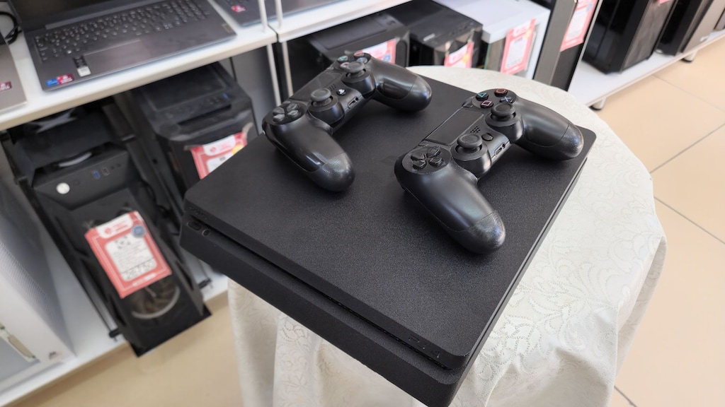 ABT BİLİŞİM – PlayStation 4 Slim| 500 Gb | Çift Kol | PS4 - 4