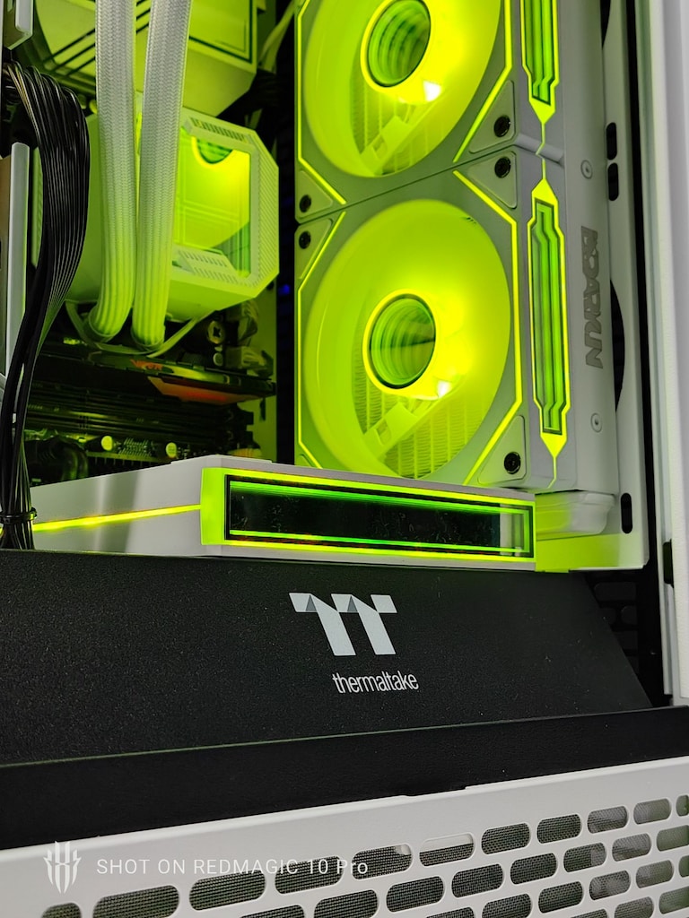 RYZEN 9 7900 - RX 9060 XT 16GB - 16GB RAM - 1TB M.2 SSD - 7