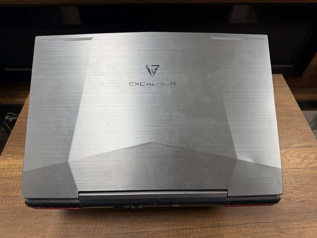 Casper Excalibur G850 i7-8750H 16GB 240GB + 500GB GTX1050 17.3" Laptop - 4