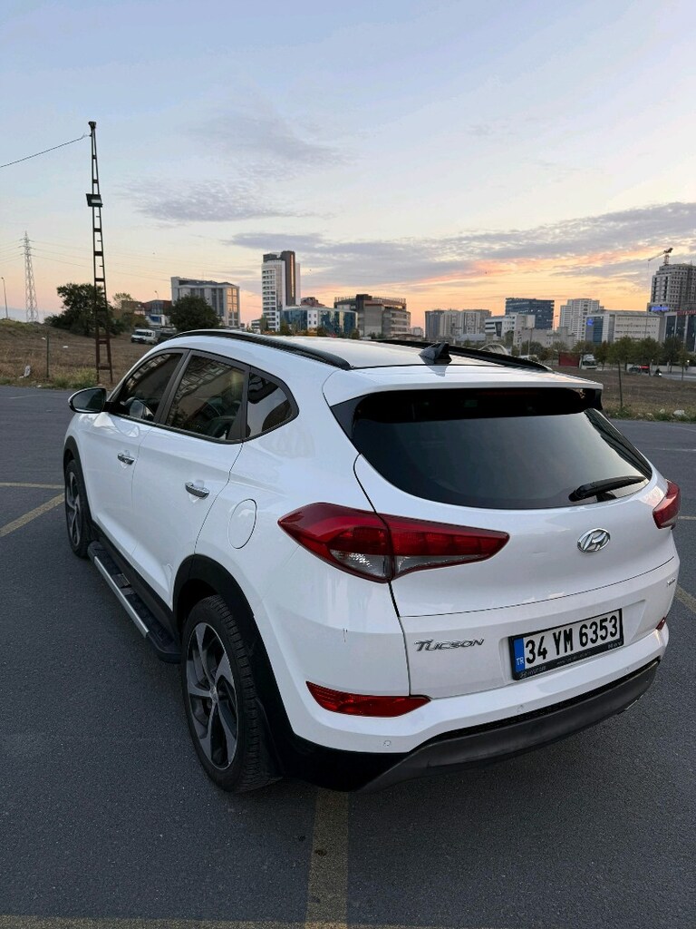 2. SAHİBİNDEN TEMİZ HYUNDAİ TUCSON - 4