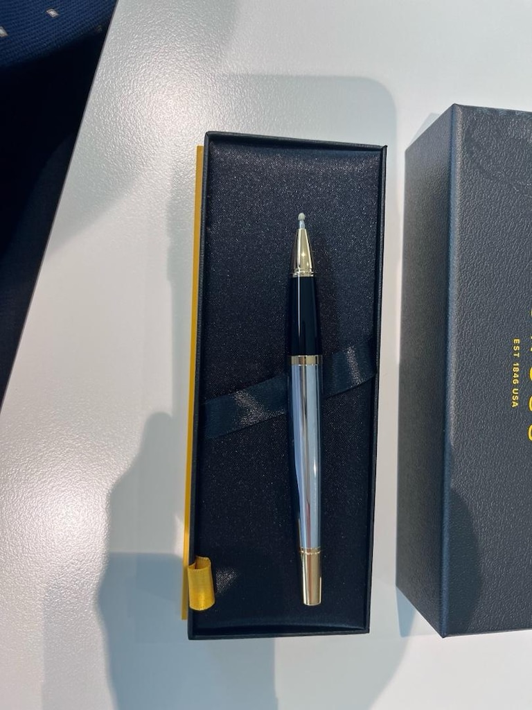 Cross Bailey Medalist Roller Kalem – Sıfır,Mağaza Fiyatı 5.000tl - 2