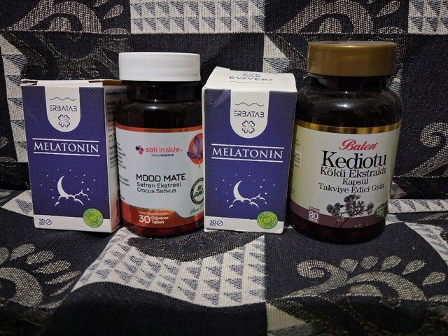 melatonin takviyesi