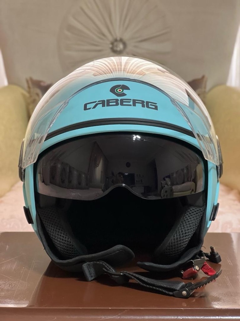 İtalyan kask CABERG sıfır ayarında - 2