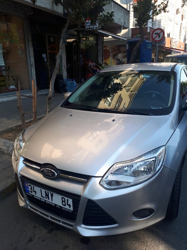 FORD FOCUS 2012 TREND - 5