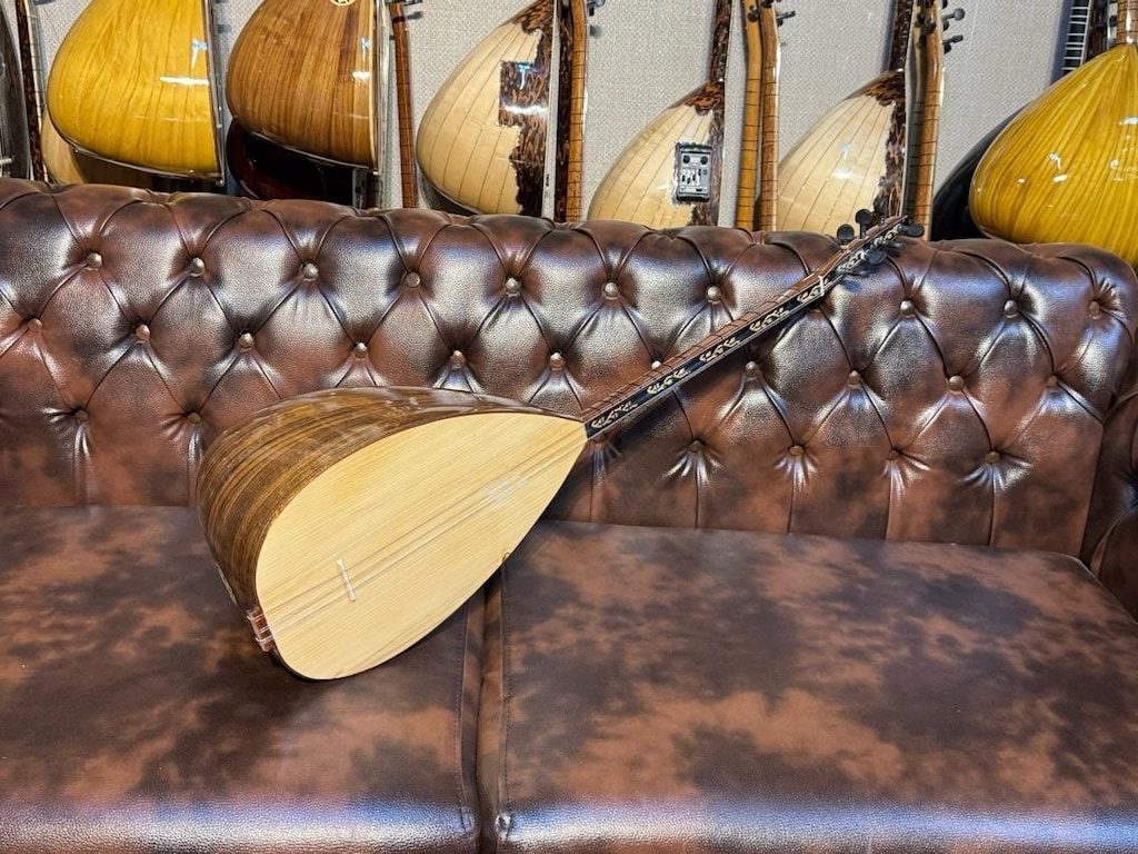 TAM PROFESYONEL 40 TEKNE CEVİZ AĞACI KISA SAP BAĞLAMA SIFIR SAZ - 6