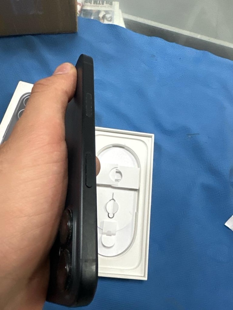 İPHONE 16 128GB - 4