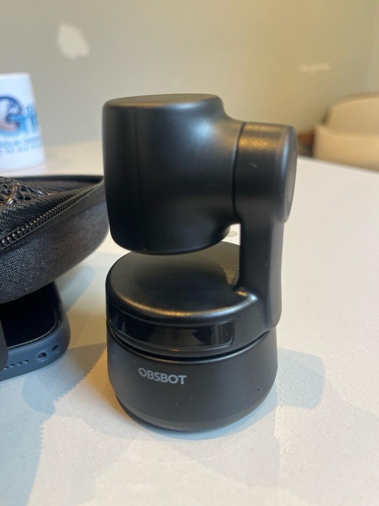 OBSBOT First Tiny 4K Webcam Gimbal Kamera - 4